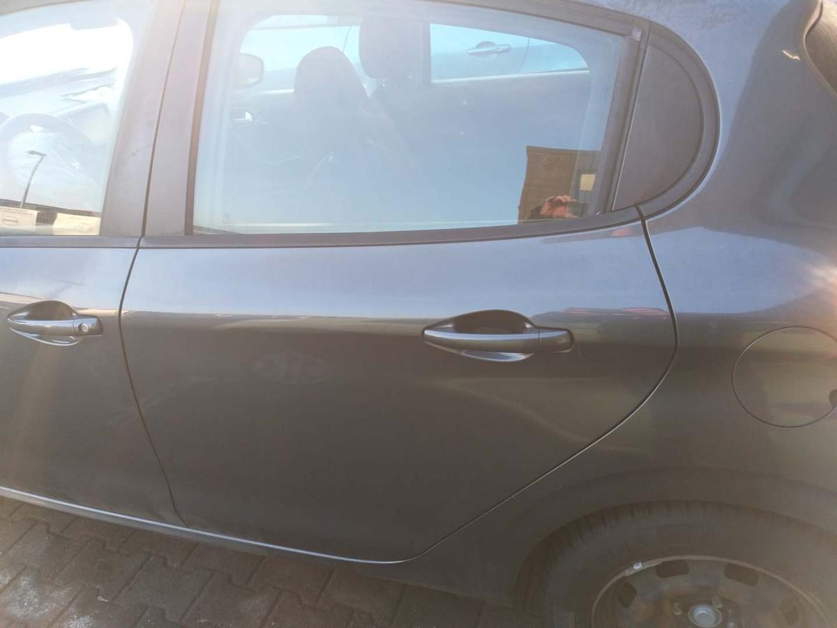 Peugeot 208 original T&uuml;r hinten links KTP Grau Shark Rohbau Bj.2015